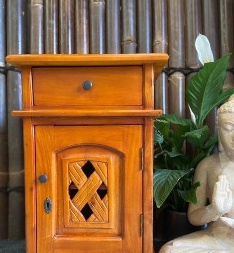 Mahogany Bedside Table